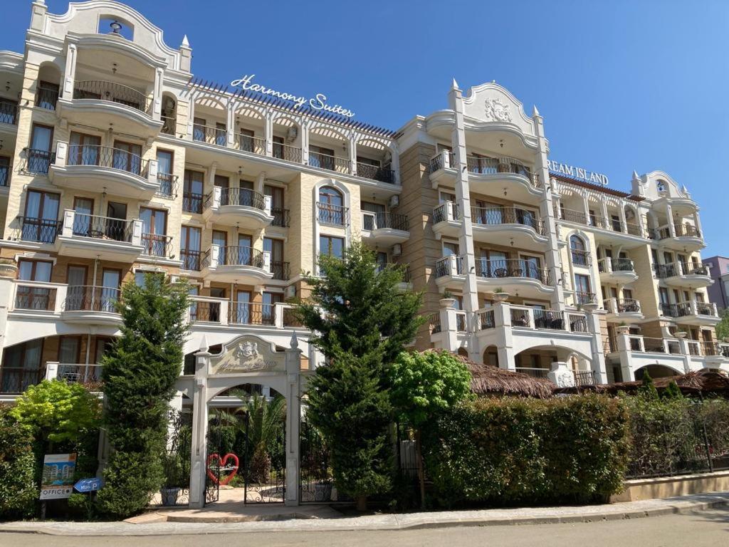 Private Apartments In Harmony Suites Dream Island Sunny Beach Exterior foto